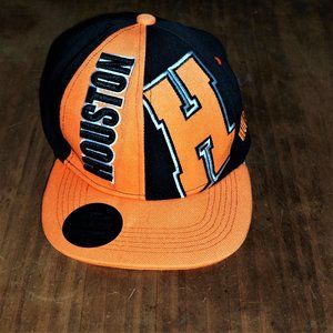Golden Lion Huston Cap